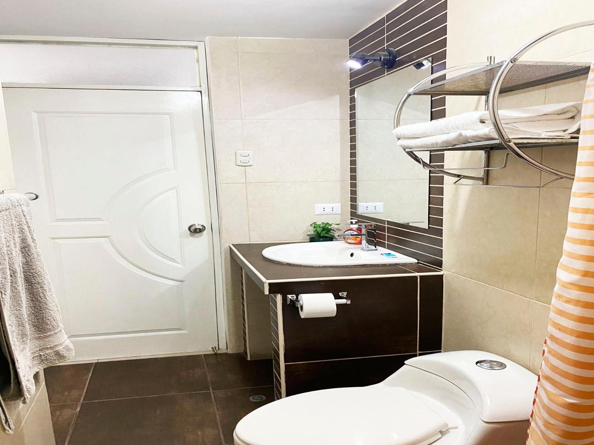 Ayli Apartamento *